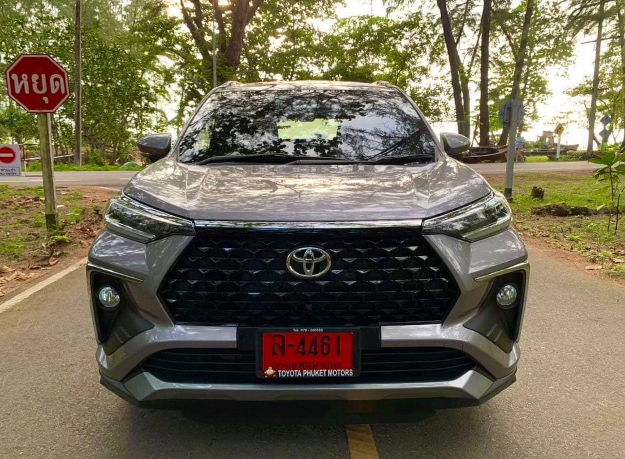 Toyota Veloz Premium (2024)